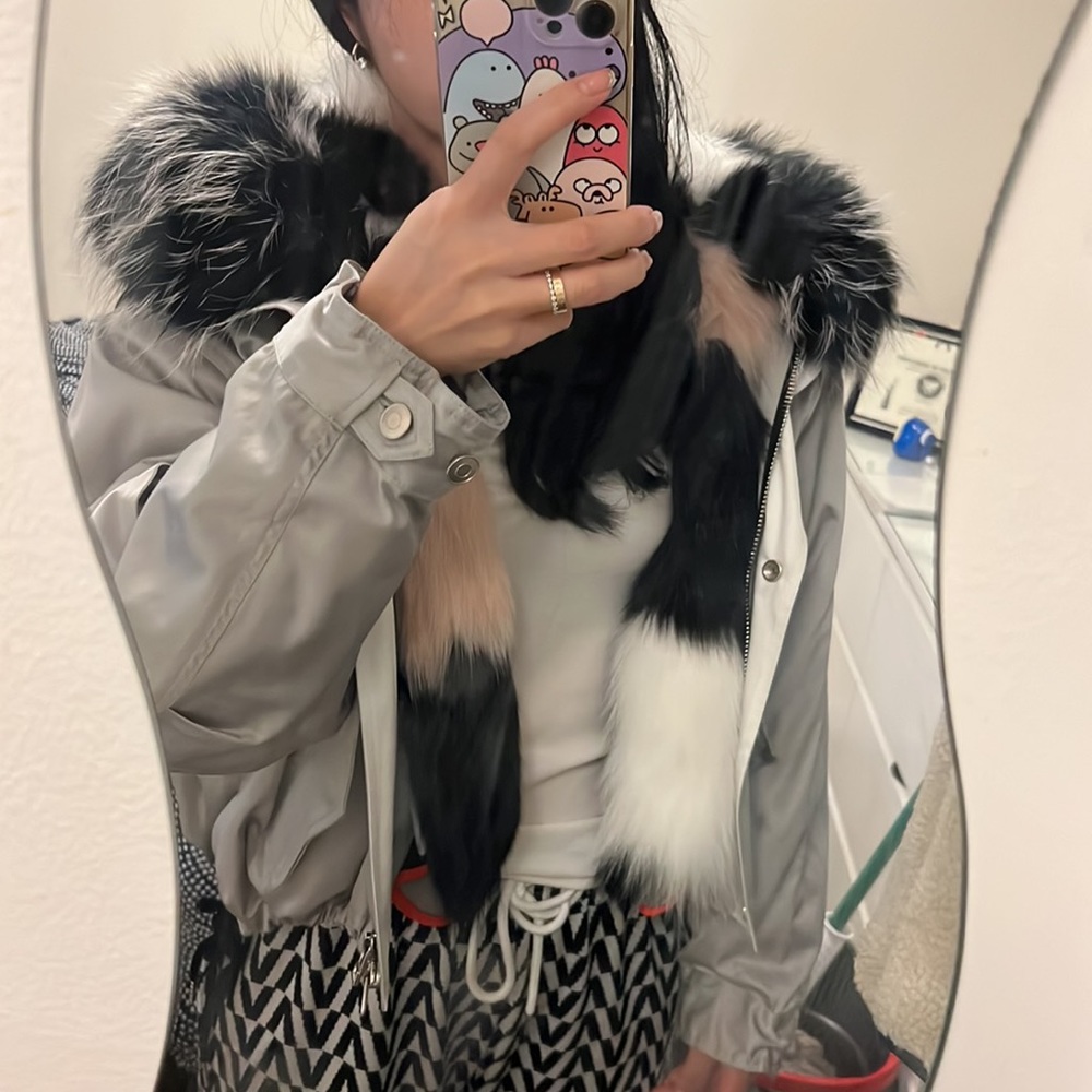 Winter Coat - image 8